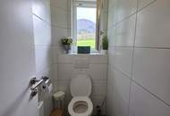 Ruhig gelegenes Wohnhaus mit herrlichem See- und Gebirgsblick und viel Platz