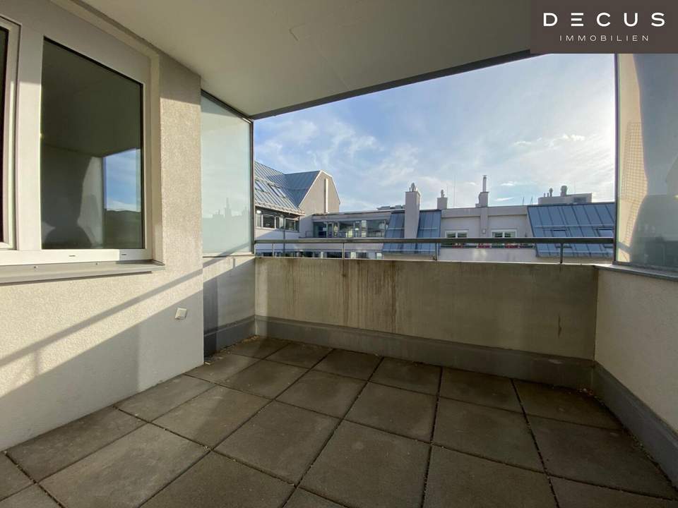 3 ZIMMER | MIT LOGGIA | AB SOFORT VERFÜGBAR | TOP ANBINDUNG | IM ERDGESCHOSS