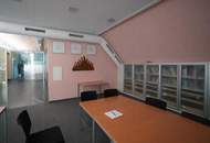 Großzügiges Bürogebäude mit vielseitigen Nutzungsmöglichkeiten in Tarrenz!