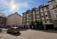 Ca. 7,8 % Rendite p.a. - Airbnb Dachgeschosswohnung mit rd. 106 m², Einnahmen bis zu 40.000 Euro!