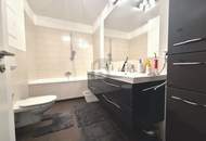 STILVOLLE DACHGESCHOSS-OASE MIT XXL-TERRASSE