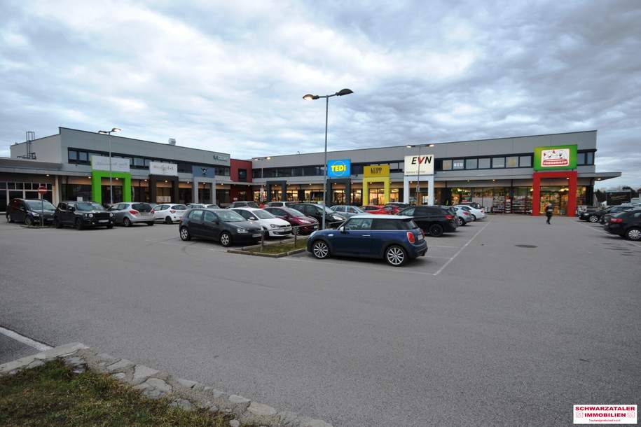 ERSTBEZUG - Räume im Shopping Point Neunkirchen zu vermieten!, Gewerbeobjekt-miete, 9,40,€, 2620 Neunkirchen