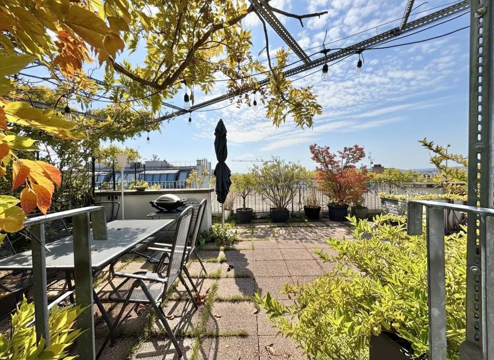 Exklusive Wohnlage in der Johann-Strauß-Gasse mit Fernsicht über die Stadt I Stellplatz im Haus I