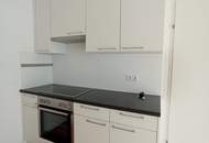 Moderne 2 Zimmer-Wohnung mit Garten und Terrasse - nächst UBahn-Station Niederhofstraße!