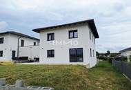 ERSTBEZUG &amp; SOFORT VERFÜGBAR - elegante Doppelhaushälfte mit Garten und Garage