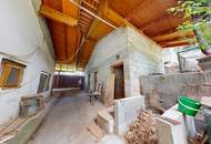 Riesiges Ein- oder Zweifamilienhaus mit 359 m² Wohnfläche, 2 Terrassen, Garage und Fernblick in Thalheim