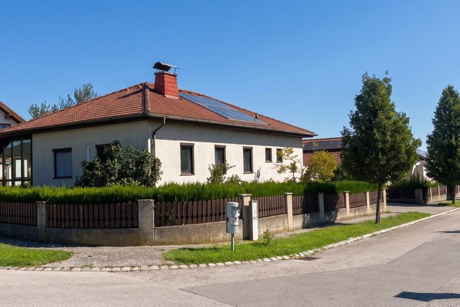 Großzügiges Einfamilienhaus mit Wintergarten auf großem Grundstück!, Haus-kauf, 499.000,€, 7082 Eisenstadt-Umgebung
