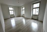 2 Zimmer-Wohnung in einem sanierten Altbau