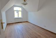 PROVISIONSFREI! Dachgeschosswohnung mit Terrasse - Eigengarten möglich!