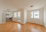 ++NEU++ Tolle 2-Zimmer Dachgeschosswohnung mit Balkon u. Loggia, tolle LAGE in 1080!