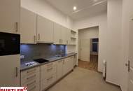 Stilvolles Büro im sanierten Altbau