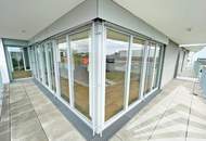 Lichtdurchflutete, große 2 Zimmer-Neubauwohnung mit großer Terrasse & Küche!