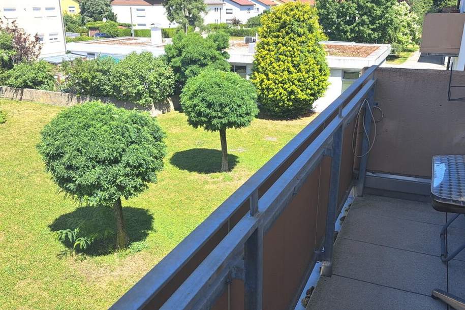 5122 Ach: Geräumige Vierzimmer Etagenwohnung zu vermieten!, Wohnung-miete, 1.122,48,€, 5122 Braunau am Inn