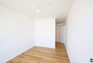 Effizient, modern, klimatisiert: Neubauwohnung mit Miele-Küche