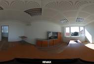 Büro, Praxis, Studio, Atelier repräsentativ, hell, im Zentrum