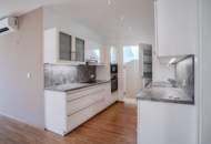 NEUES - TOLLES - GROSSES Familienhaus in ruhiger exquisiter Lage.