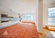 Großzügige 4-Zimmer Altbauwohnung mit Terrasse