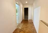 Großzügiger Altbau im Herzen der Stadt!