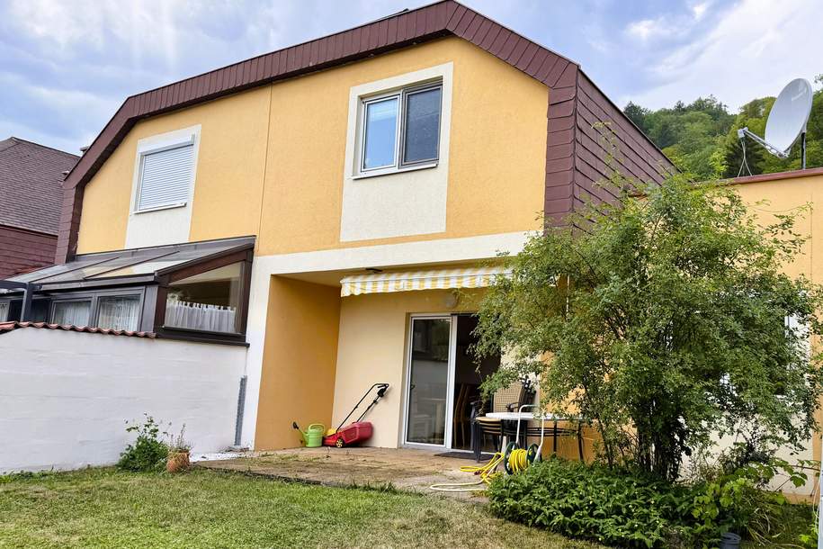 Tolle, zentrumsnahe Lage! Reihenhaus mit Keller und Garage!, Haus-kauf, 248.000,€, 2640 Neunkirchen
