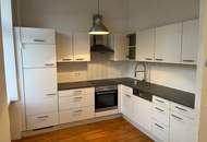 U3 Enkplatz - 2 Zimmer Altbau, unbefristet