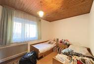 Renovierungsbedürftiges Haus mit herrlichem Garten