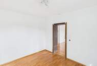 3-Zimmer Wohnung mit Gestaltungspotenzial in attraktiver Lage. Seeboden. Indoor Pool. Touristische Vermietung. Stellplätze.