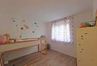 Neuwertige Doppelhaushälfte mit Photovoltaikanlage, Eigengarten, Garten- und Dachterrasse in Pressbaum!