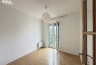 Top Lage - 4-Zimmer-Wohnung mit Loggia, Klimaanlage und Schwedenofen - unmittelbar beim Schulzentrum, Bahnhof und Stadtzentrum!