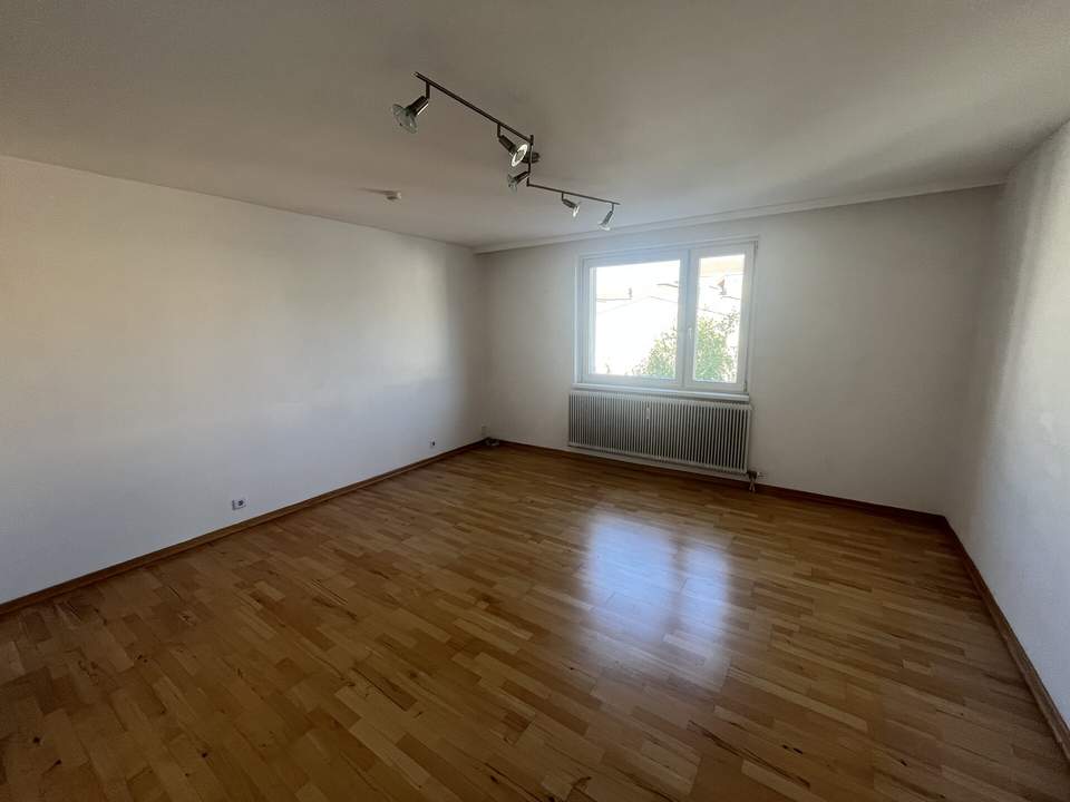 Zwei-Zimmer-Wohnung nahe Reumannplatz