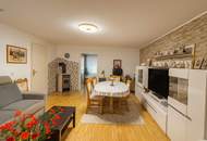 Charmantes Einfamilienhaus mit Einliegerwohnung, Garten und Garage – vielseitig nutzbar