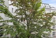 In Bestlage nahe Karmelitermarkt: Zentral begehbare Maisonette-Altbauwohnung in sehr gepflegtem Zustand und freiem Blick