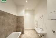Sechshaus - Erstbezug nach Renovierung! Innenhofausrichtung und 5 Gehminuten zu U4 und U6! Helle Altbau-Wohnung mit 2 oder 3 Zimmern. - WOHNTRAUM