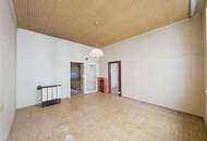 ++W1++ 2-Zimmer Altbau-Wohnung (sanierungsbedürftig) mit viel Potenzial!!!