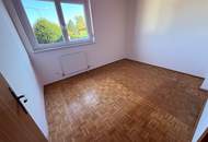 Neufeld: Top-saniertes, vollunterkellertes Haus mit Garten und überdachter Terrasse