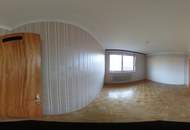 Sanierungsbedürftige 3-Zimmer-Eigentumswohnung mit Balkon, Loggia und Garage