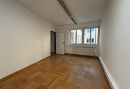 Büro- oder Praxisflächen in Bestlage am Alten Platz