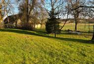 ***OPEN HOUSE Freitag, 17. April 2026 von 13 - 16 Uhr*** Großzügiges Reihenhaus in ruhiger und idyllischer Grünlage nahe Zentrum