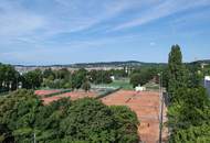 Frisch renovierte Dachgeschosswohnung mit Weitblick