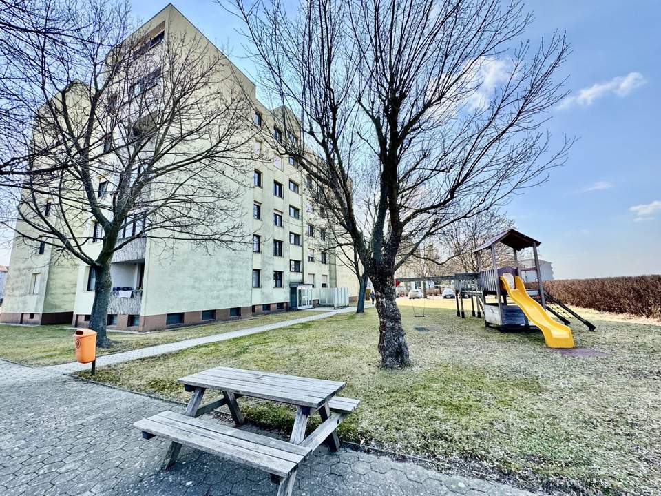 TOLLE 3 ZIMMER FAMILIENWOHNUNG IN GÄNSERNDORF STADT