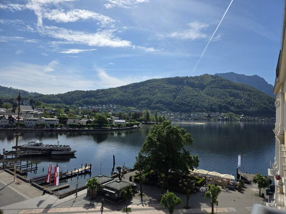 Charmante Mietwohnung mit Seeblick im ehemaligen Hotel Austria – direkt im Herzen der Stadt!
