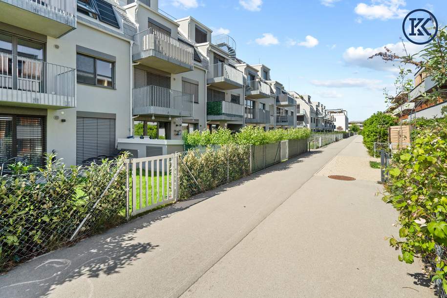 Sonnendurchflutetes Dachgeschossjuwel mit Gartenblick &amp; Nähe zur Lobau, Wohnung-miete, 859,00,€, 1220 Wien 22., Donaustadt