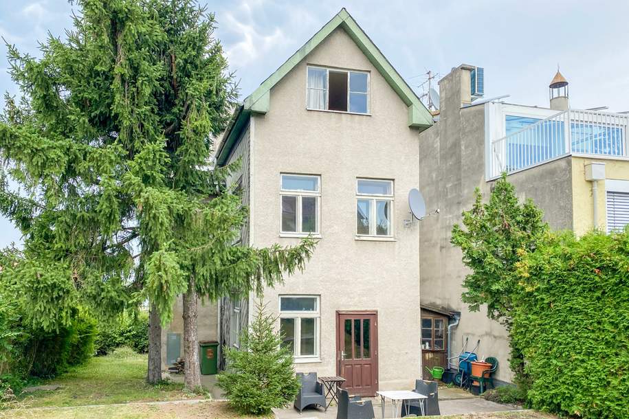 Nähe Napoleonwald: Renovierungsbedürftiges Ein- Zweifamilienhaus mit Charme, Haus-kauf, 600.000,€, 1130 Wien 13., Hietzing