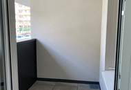 Stützkühlung für angenehmes Raumklima I Moderne 2-Zimmer Wohnung mit Balkon nahe U3 Kendlerstraße