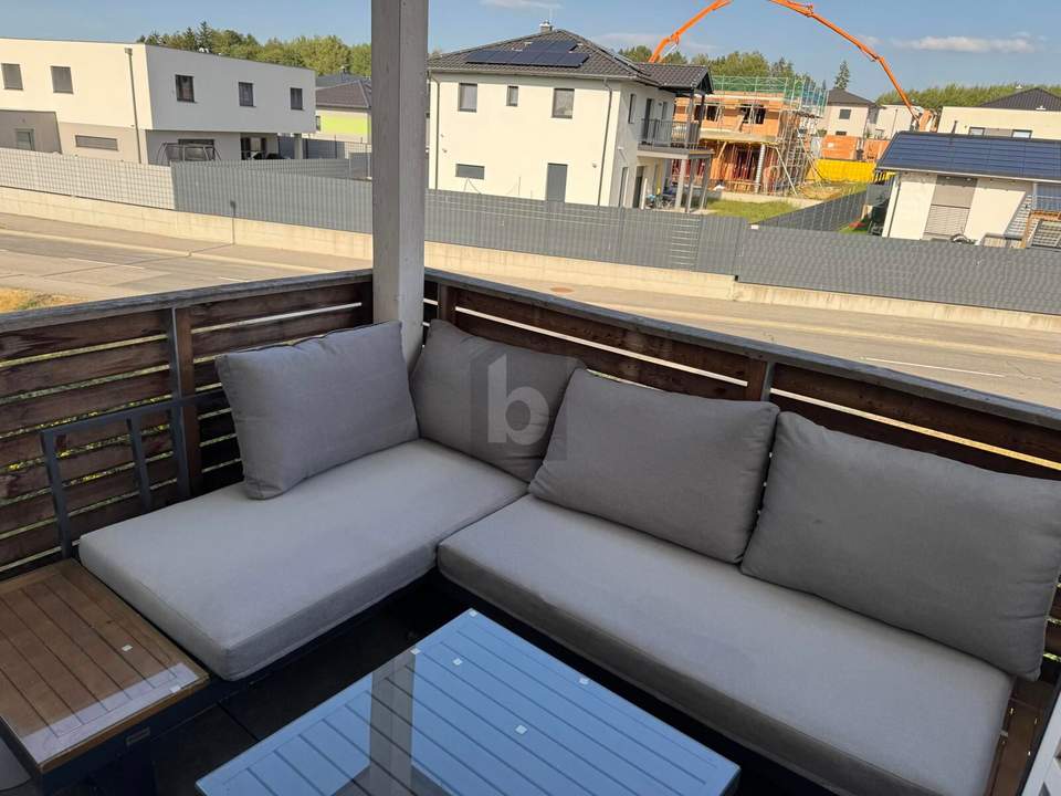 EXKLUSIVE EIGENTUMSWOHNUNG MIT BALKON IN RUHIGER WOHNLAGE