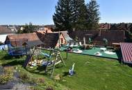 Renovierter Altbau mit großem privatem Garten und vielen Extras in Ruhelage