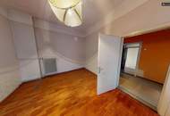 Renovierungsbedürftiges Einfamilienhaus im Zentrum von Knittelfeld mit Carports und Doppelgarage