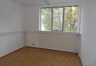 Verkehrsgünstig gelegenes Loft Büro im "Industrial Style" mit Parkplätzen neu zu vermieten