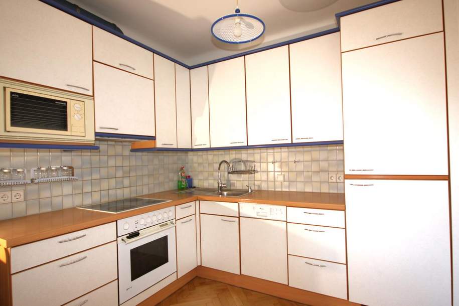 2-Zimmer-Wohnung mit Balkon in Top-Lage, Wohnung-miete, 830,01,€, 8010 Graz(Stadt)