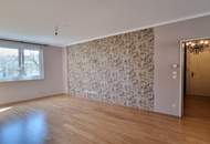 GEPFLEGTE NEUBAUWOHNUNG MIT BALKON IM ZENTRUM