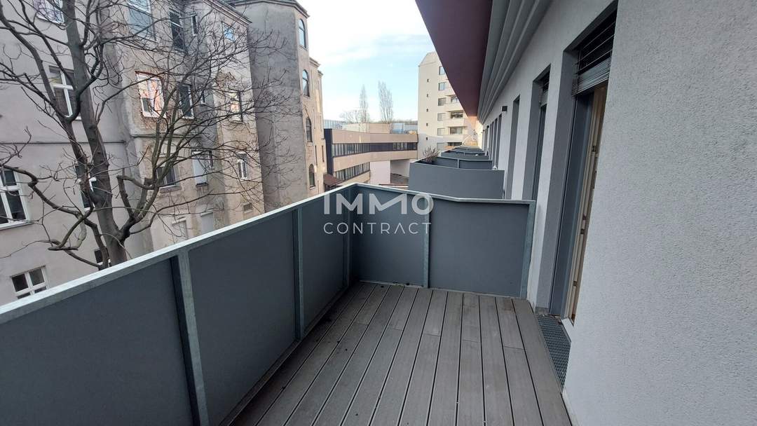 Sensationeller ZWEITBEZUG nach Generalsanierung - GEISELBERGSTRASSE 12 w2.27 2-Zimmer-Balkon-Wohnung